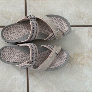 Baretraps Women's Sandals